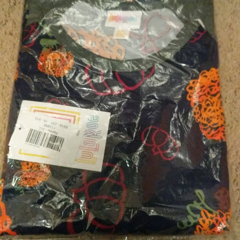 New with Tags Lularoe Brand Halloween 🎃 Randy 3XL